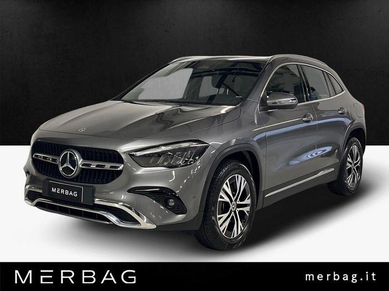 Mercedes-Benz GLA 180 d Automatic Business Extra