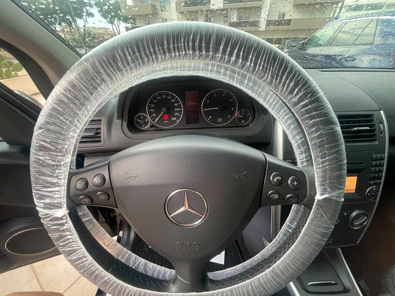 Mercedes-benz A 160 BlueEFFICIENCY Special Edition