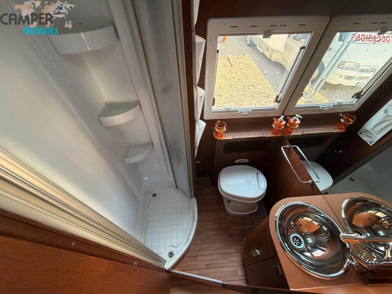 Elnagh PRINCE 47 - MANSARDATO LETTI MAXI IN CODA