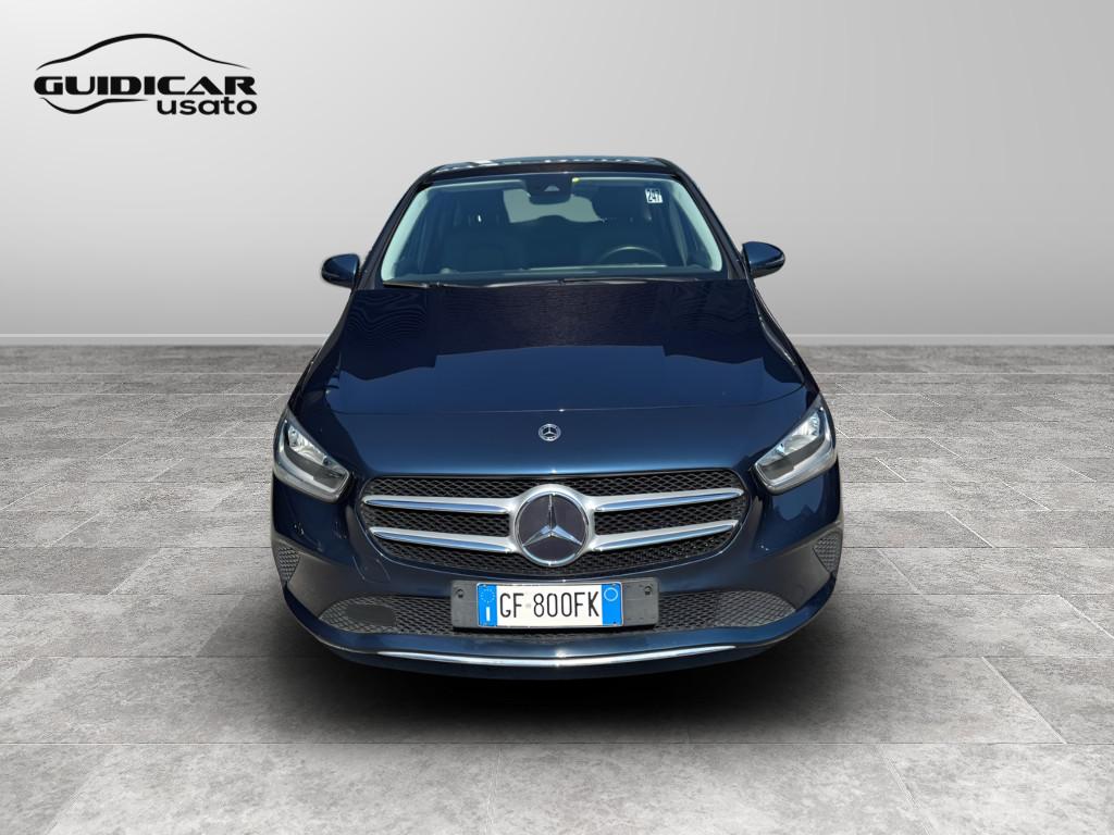 Mercedes-Benz Classe B - W247 2018 - B 180 d Sport auto