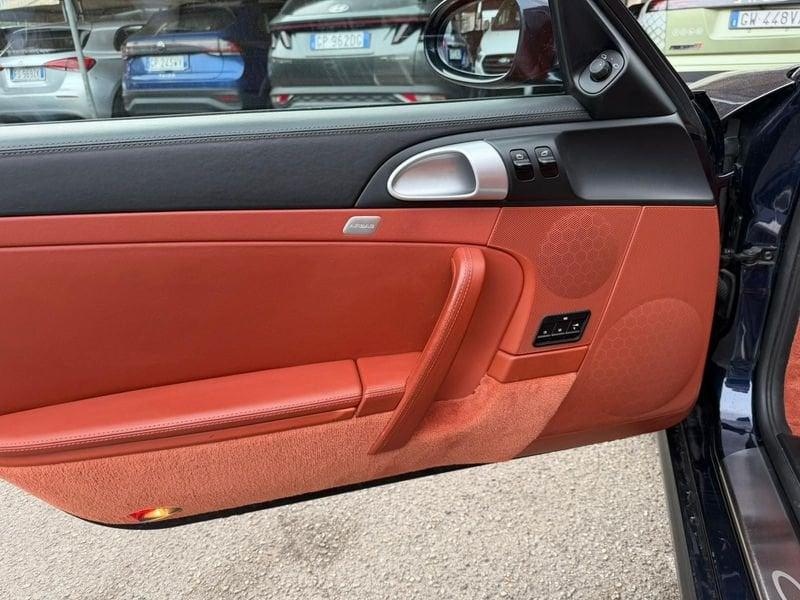 Porsche Carrera 996 911 CARRERA COUPE' (997)