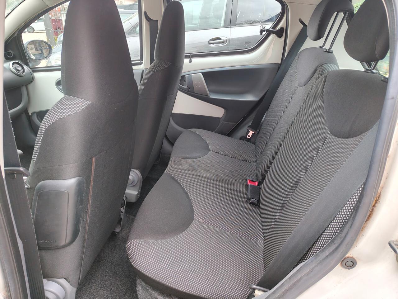 Toyota Aygo 1.0 12V CAMBIO AUTOMATICO PREZZO REALE