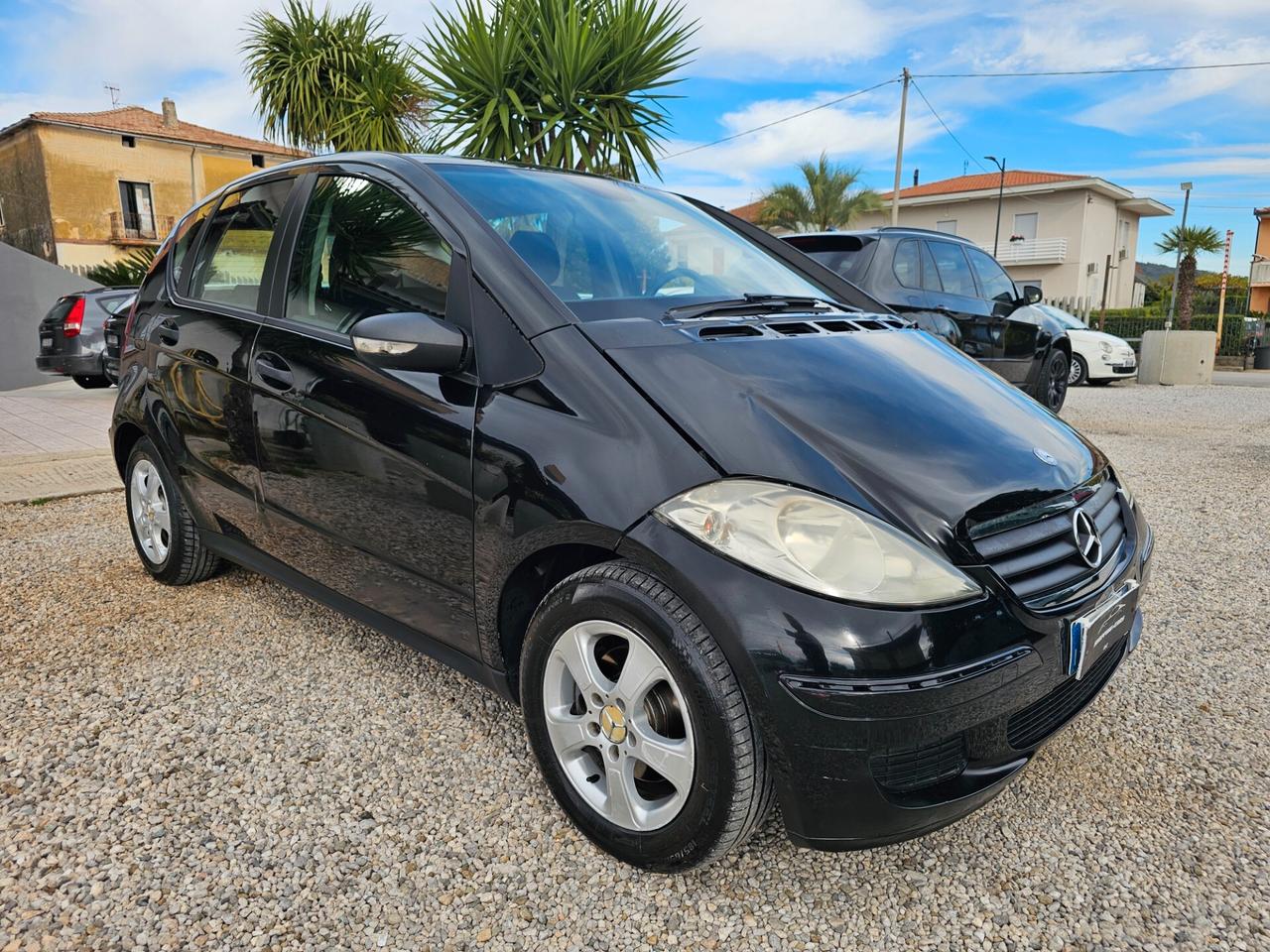 MERCEDES A180CDI 110CV CAMBIO AUTOMATICO ADATTA X NEOPATENTATI