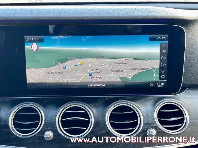 MERCEDES-BENZ E 220 d Sport (Virtual/Navi/Retro/LED)