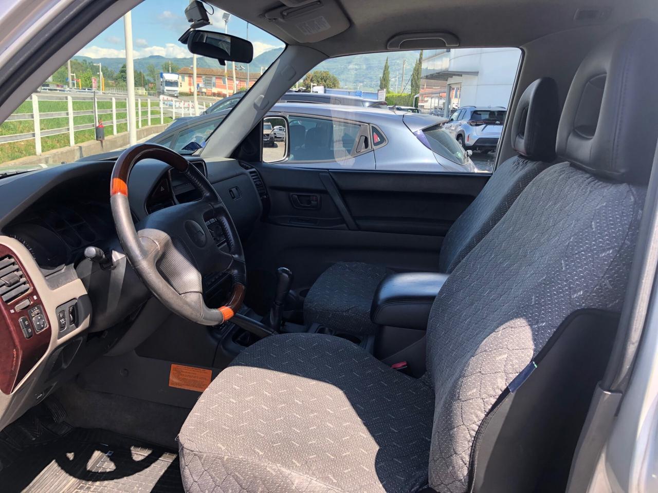 Mitsubishi Pajero 3.2 16V DI-D 3p. GLX