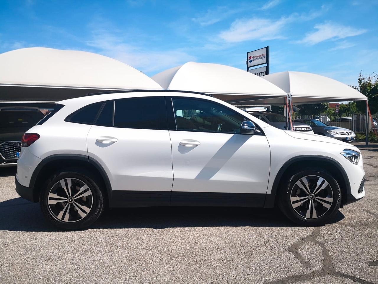Mercedes-benz GLA 180 Automatic Sport Plus