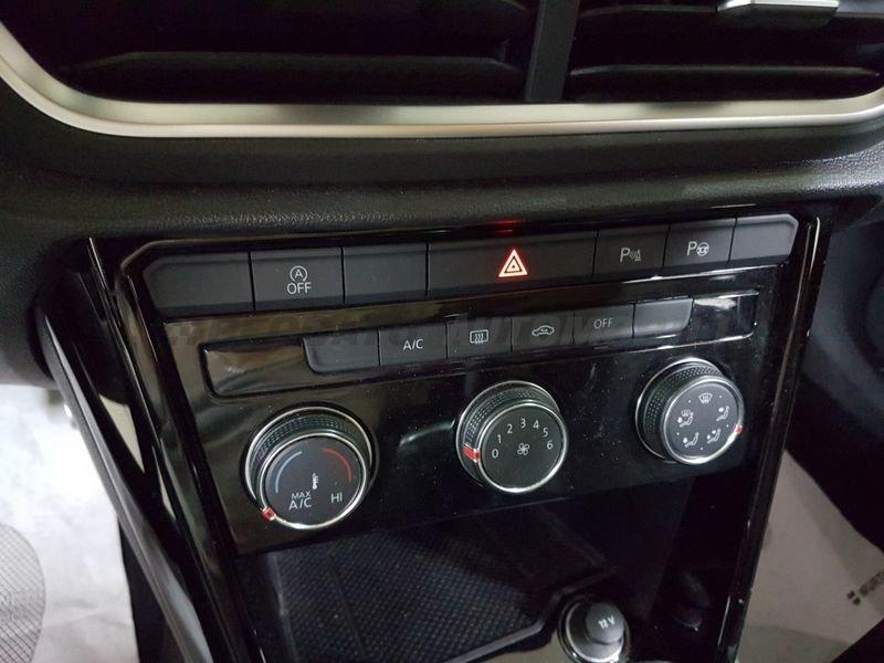 Volkswagen T-Roc I 2022 2.0 tdi R-Line 115cv