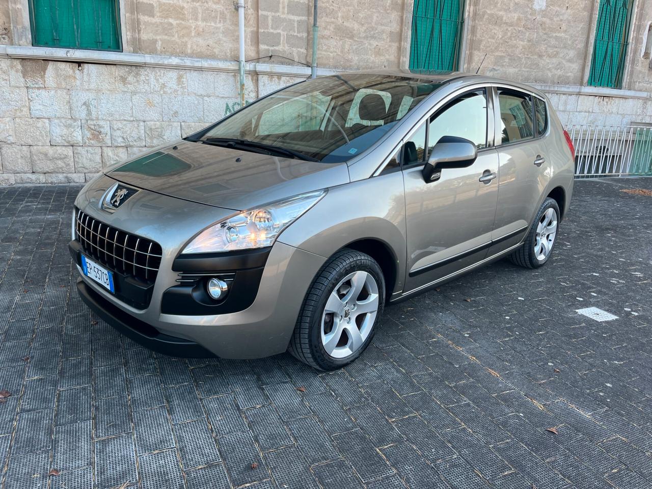 Peugeot 3008 1.6 HDi 115CV Style UsatoGarantito