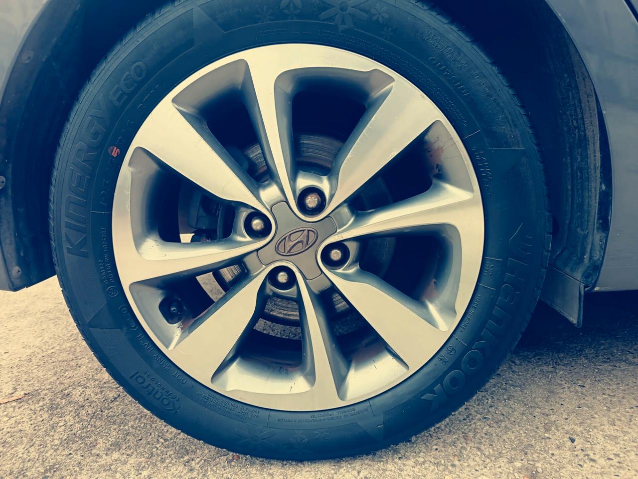 Hyundai i20 1.2 5p. Econext Sound Edition