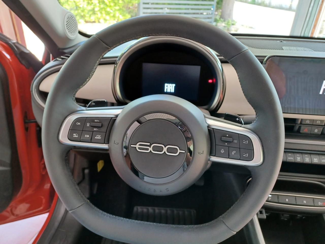 Fiat 600 Hybrid 100 CV DCT MHEV La Prima