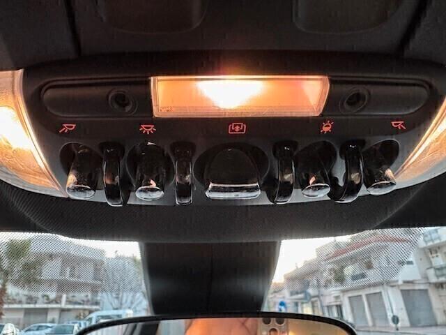 Mini Cooper D Countryman 2.0 D Automatica Tetto Pelle Harnan Kardon Pelle Navi R18 Carplay