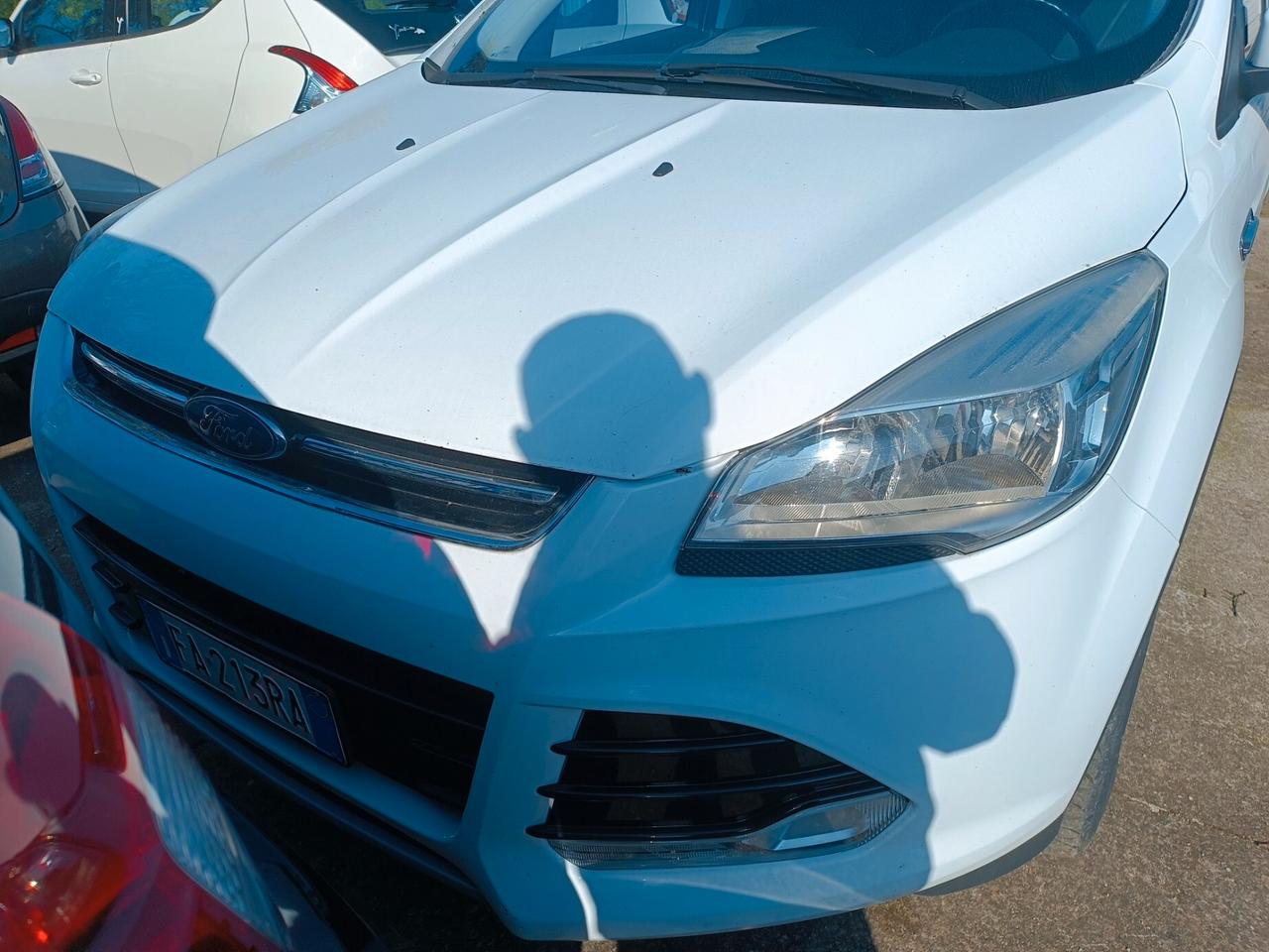 Ford Kuga 2.0 TDCI 120 CV S&S 2WD Titanium