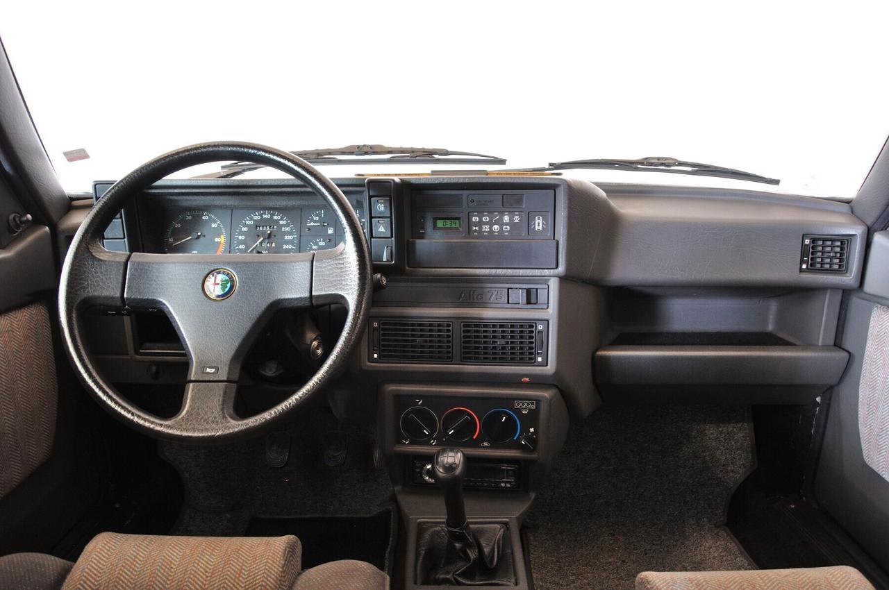Alfa Romeo 75 2.0i Twin Spark CRS tagliandata perfetta
