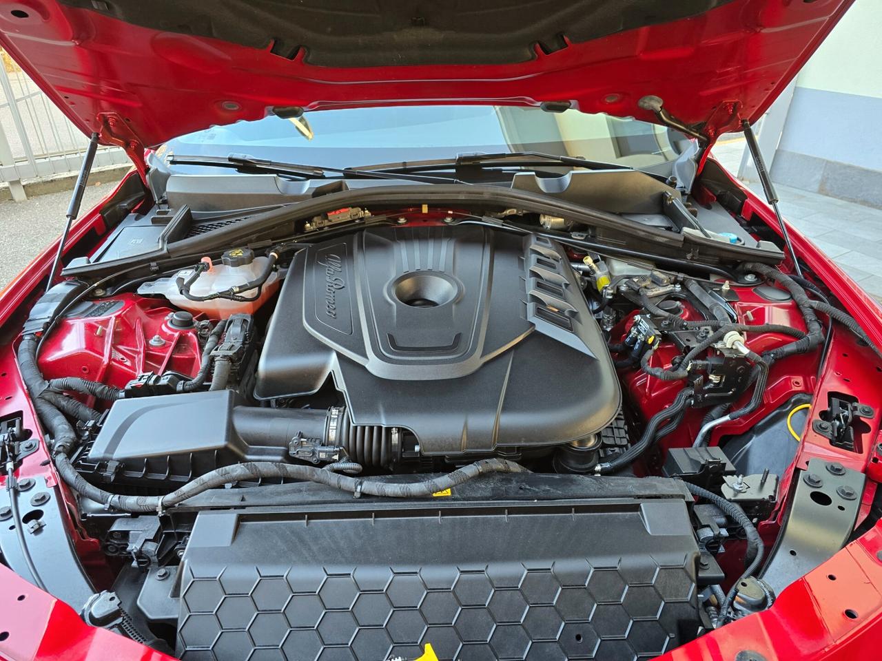 Alfa Romeo Giulia 2.2 190cv AUT. / CERCHI 19"