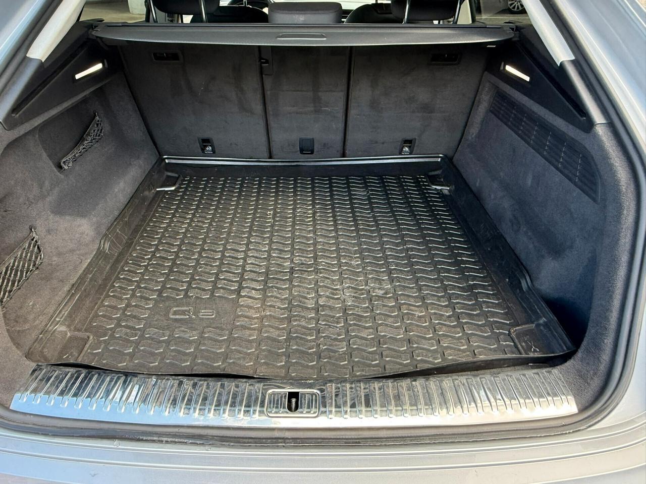 Audi Q8 50 TDI 286 CV quattro tiptronic Sport