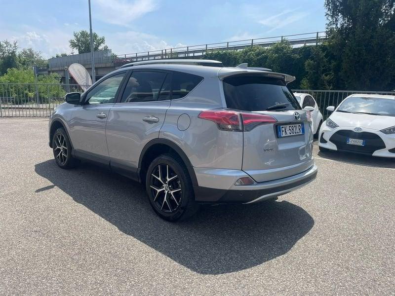 Toyota RAV4 2.0 D-4D 143cv MT Style 2WD