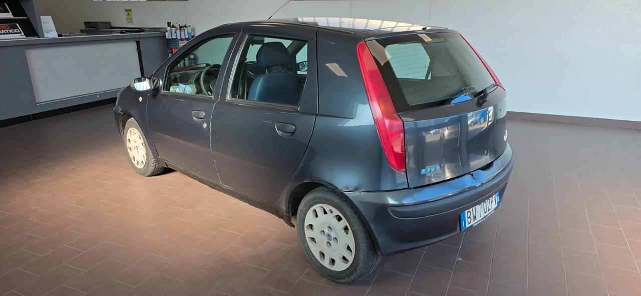 Fiat Punto 1.9 JTD 5 NEOPATENTATI