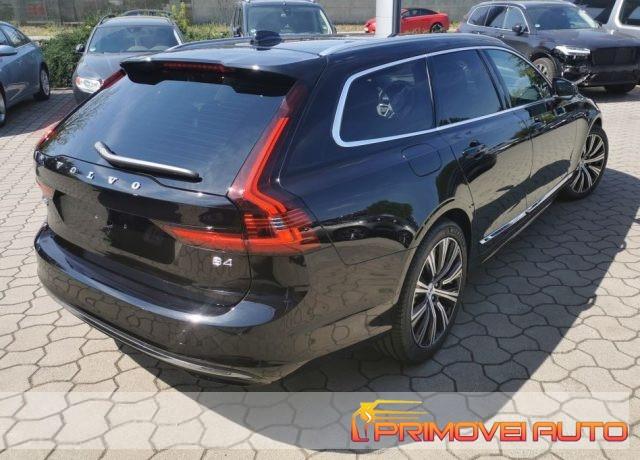 VOLVO V90 B4 automatico Ultimate Bright