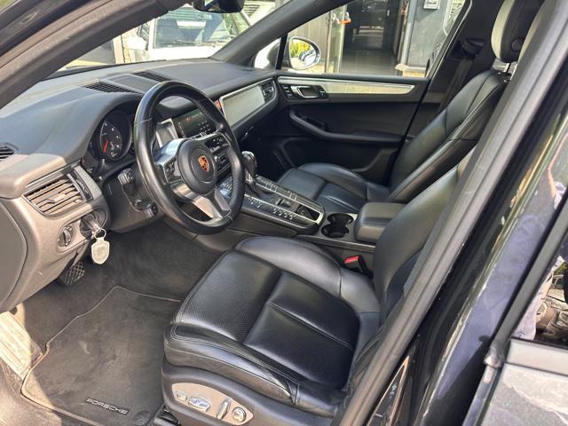 PORSCHE Macan 2.0