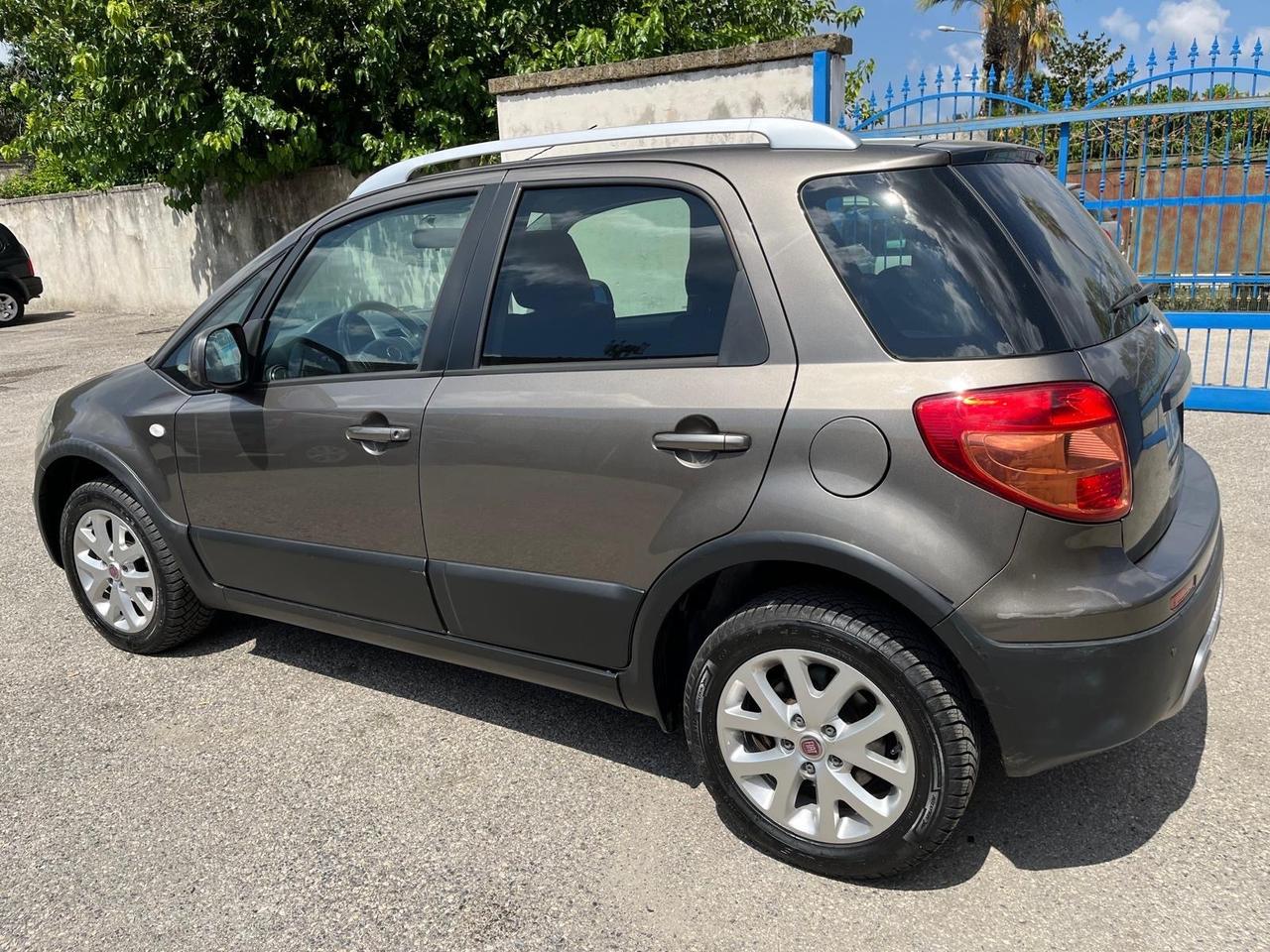 Fiat sedici 2.0 mjt-4x4- full -2011