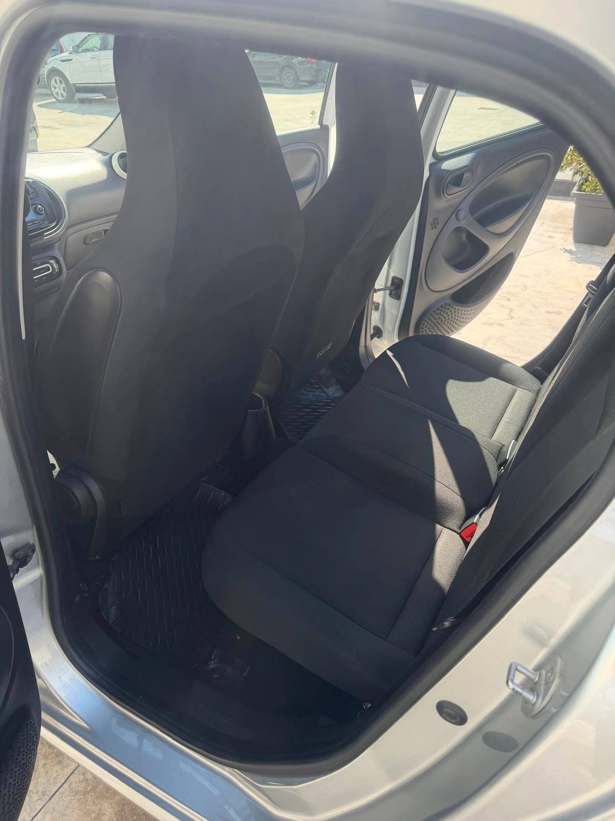 Smart ForFour 70 1.0 twinamic Brabus Style