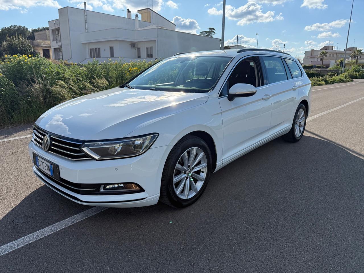 Volkswagen Passat Sw 1.6 TDI DSG Comfortline BlueMotion Technology