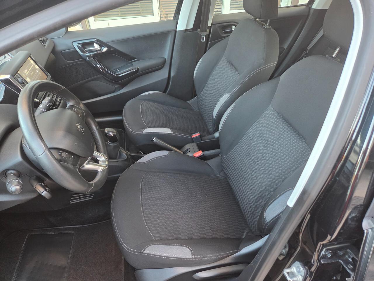 PEUGEOT 208 1.6 DIESEL LED KM 130000 CERTIFICATI