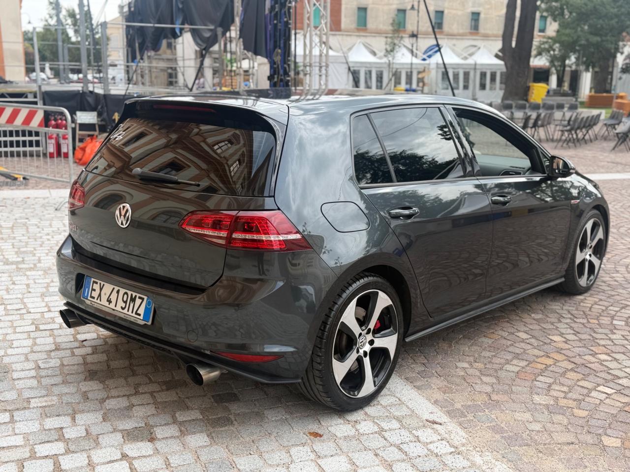 Volkswagen Golf GTI Performance 2.0 TSI 5p. BlueMotion Technology