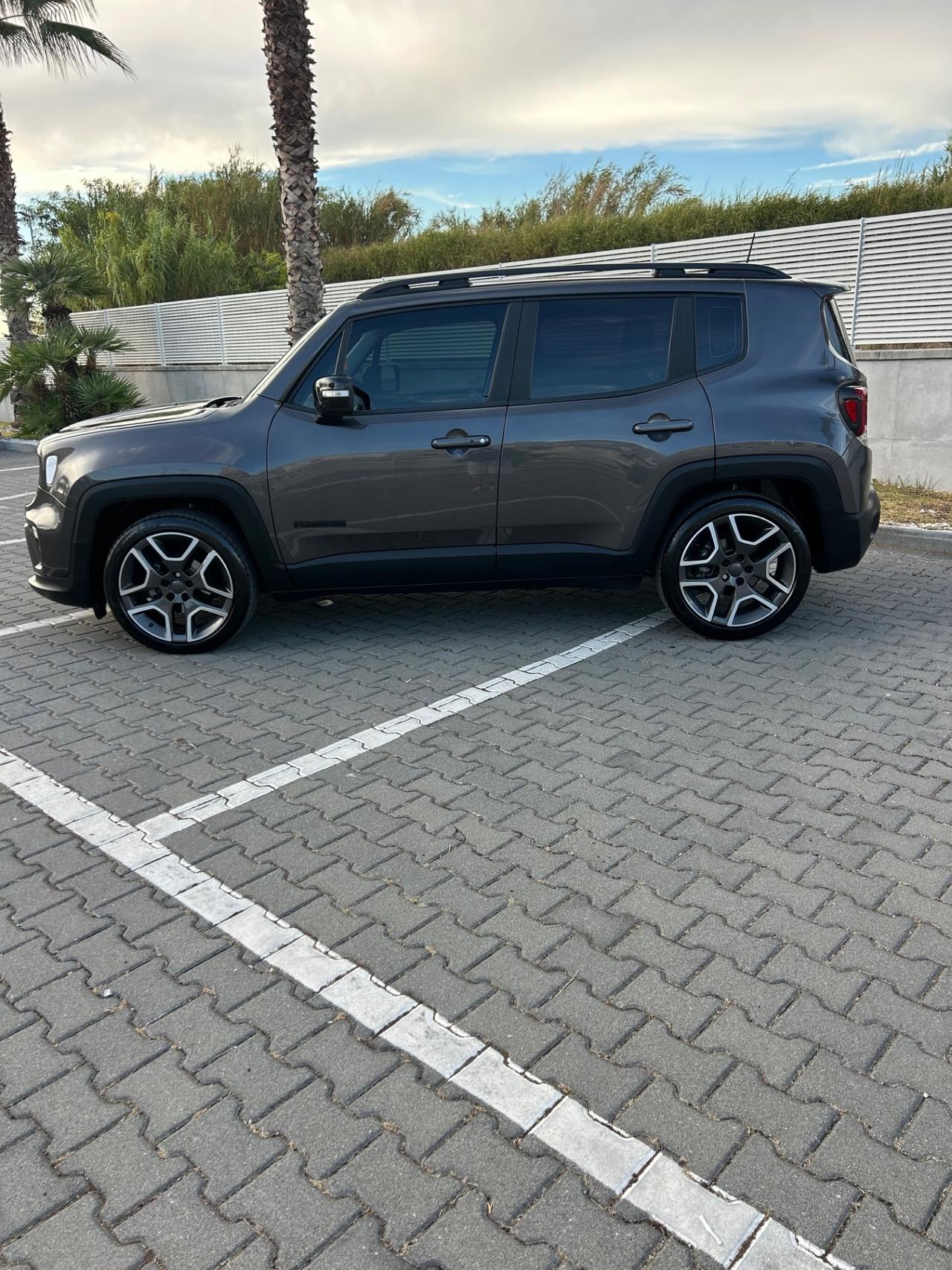 Jeep Renegade 1.6 automatico 120 CV Night Eagle
