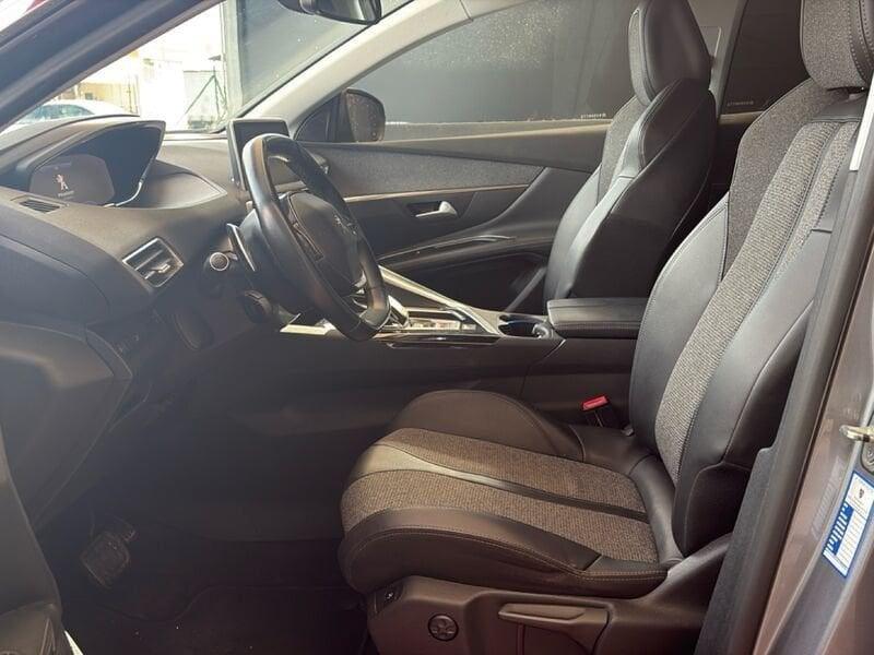 Peugeot 3008 BlueHDI 130 EAT8 S&S Allure *Promo*