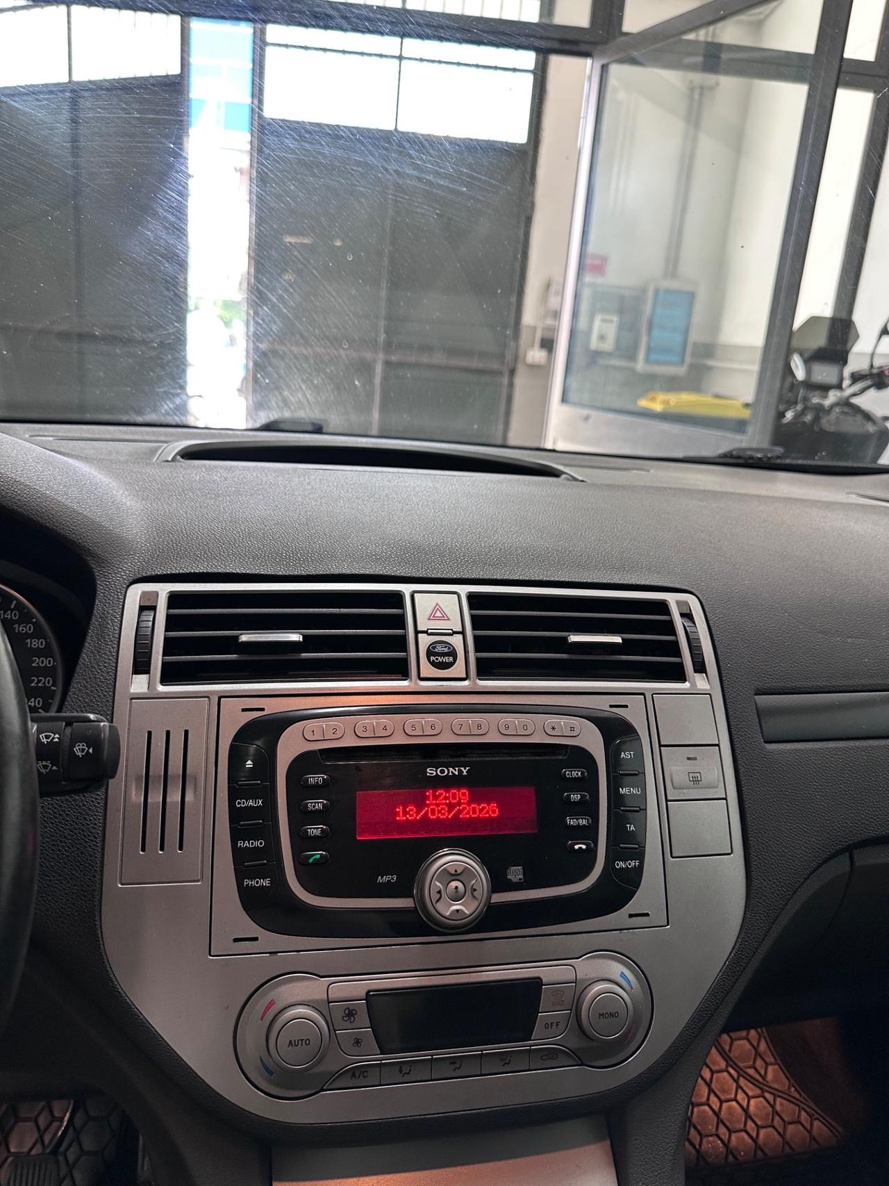 Ford Kuga 2.0 TDCi 136 CV 4WD Titanium DPF 2009