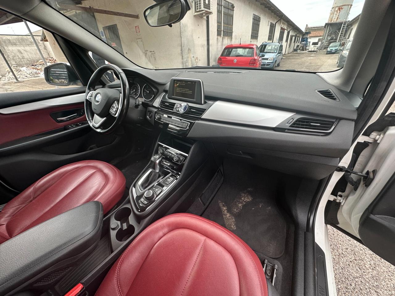 Bmw 218 218d Active Tourer Advantage