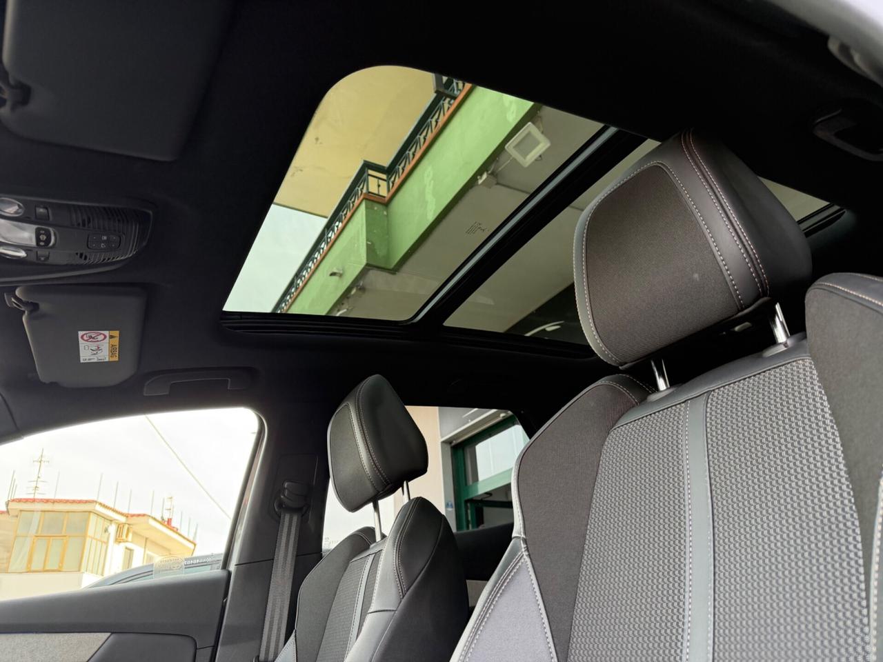Peugeot 3008 BlueHDi 130 S&S EAT8 GT Pack