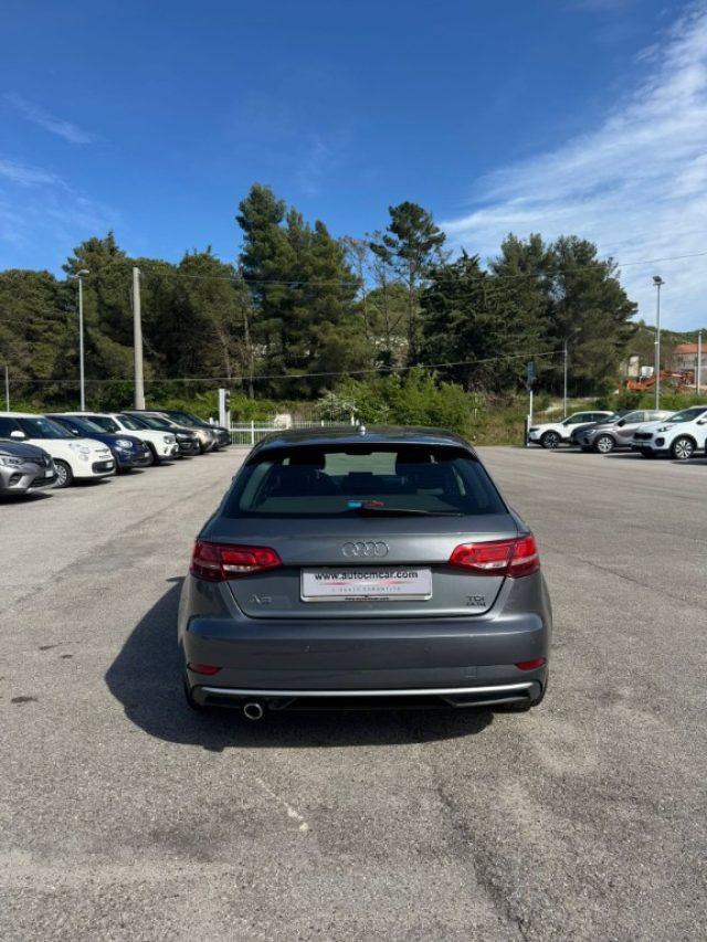 AUDI A3 1.6 TDI S tronic Sport