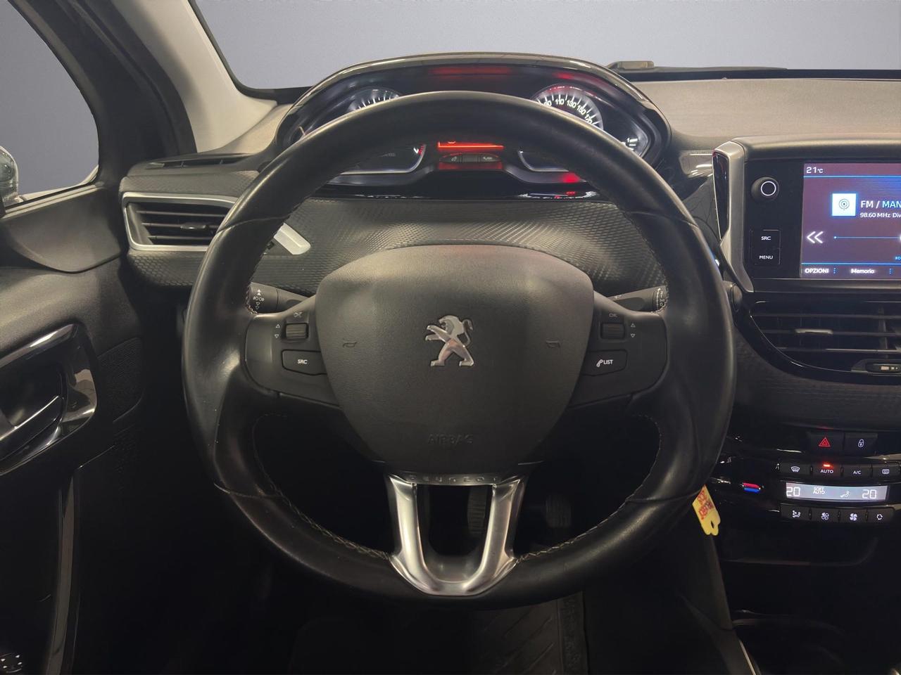 Peugeot 208 5p 1.2 puretech Allure 82cv