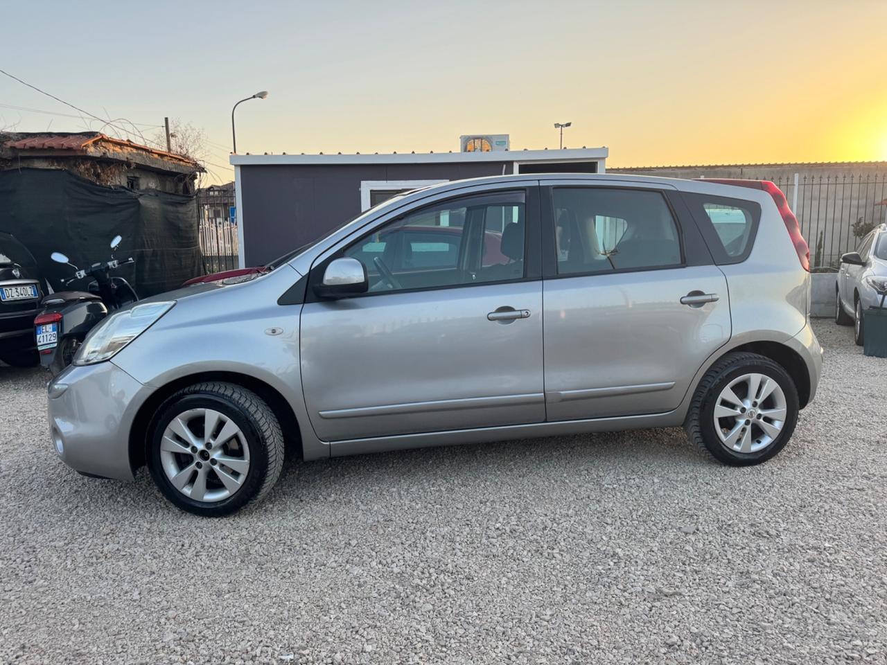 Nissan Note 1.4 16V Silver Edition