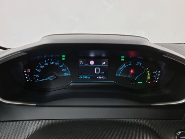 PEUGEOT 208 motore elettrico 136 CV 5 porte Active