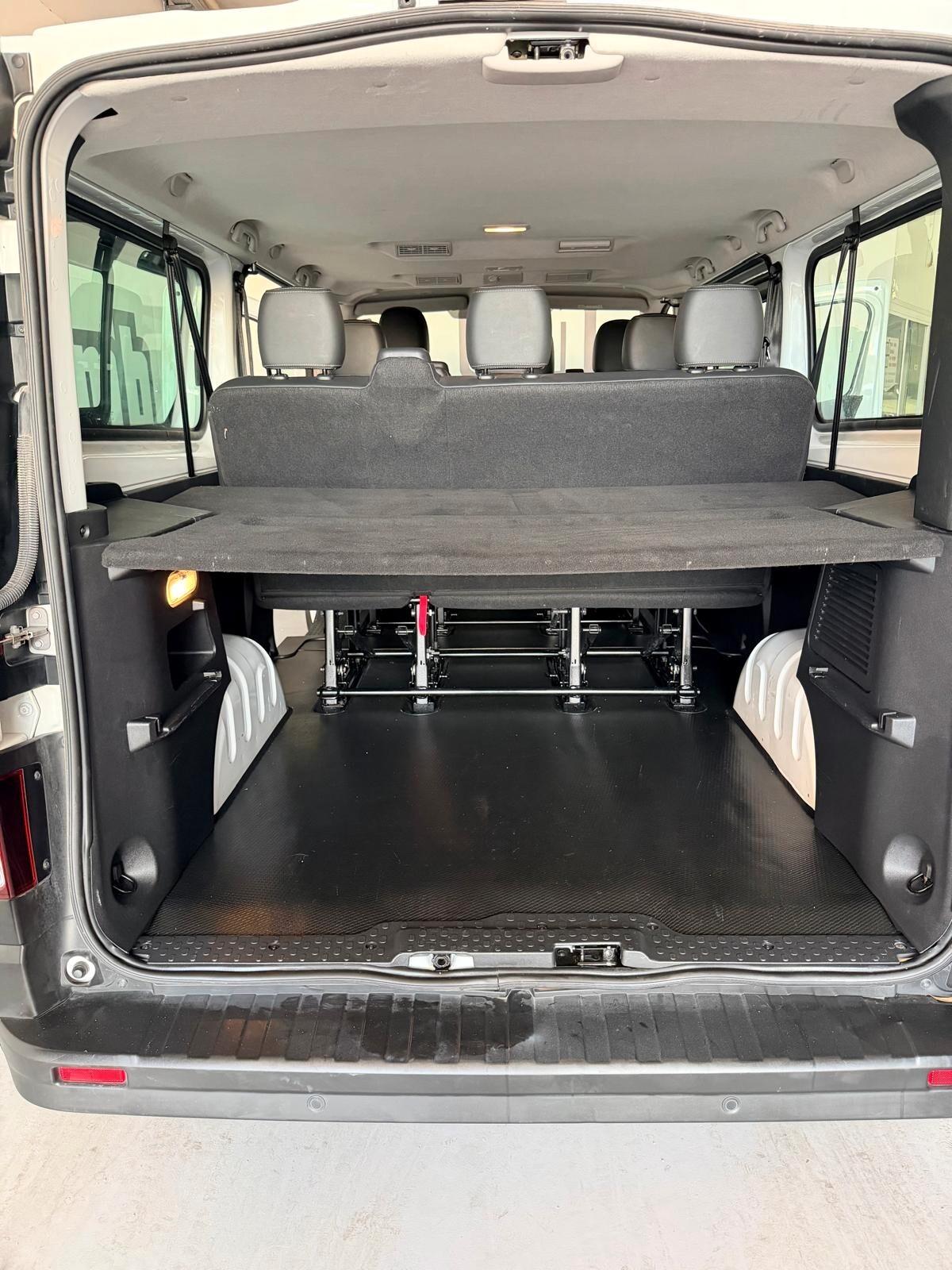 Nissan Primastar 2.0 dCi 150CV 9 POSTI L2H1