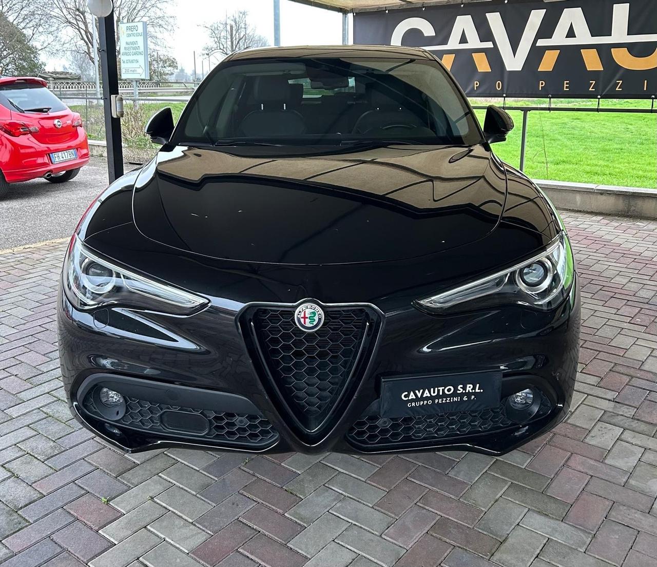 Alfa Romeo Stelvio 2.2 Turbodiesel 190 CV AT8 RWD Business