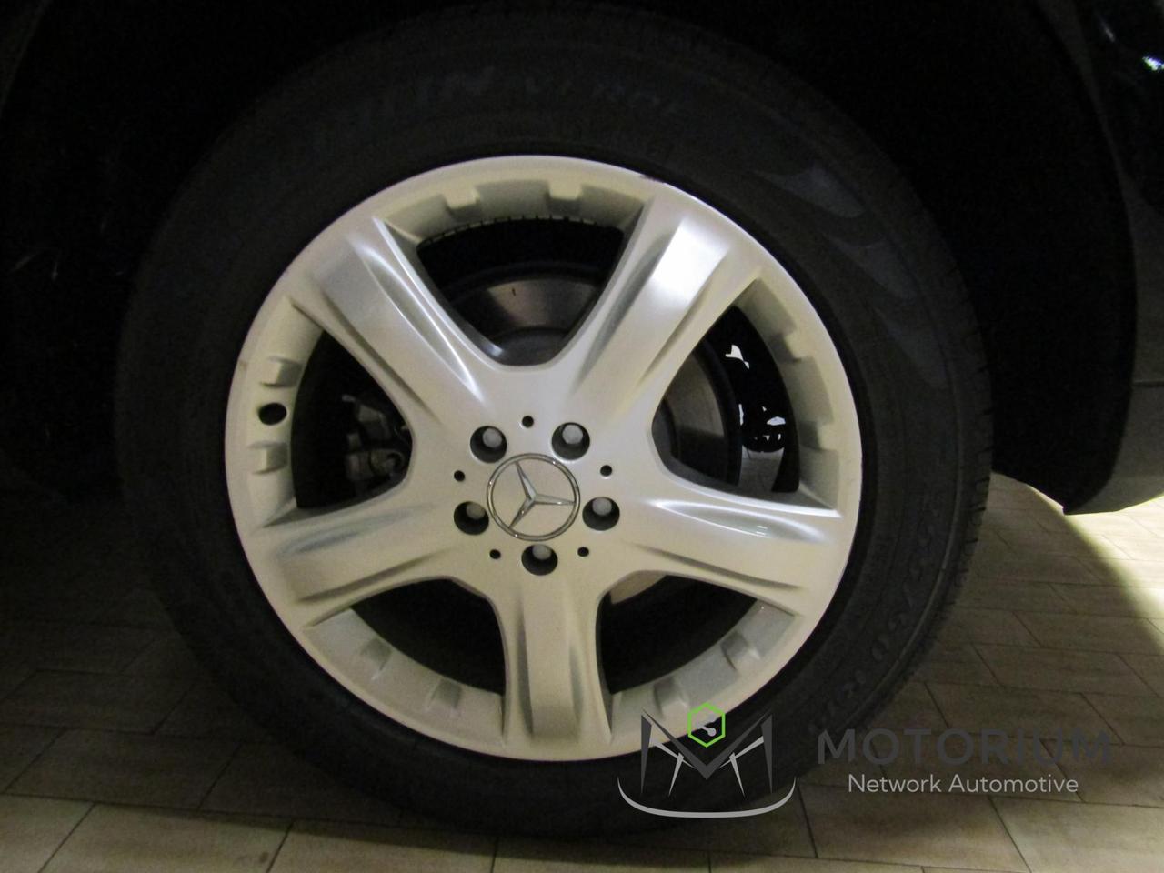 Mercedes-Benz ML 320 CDI 3.0 sport 224cv 4matic G-tronic FARI LED