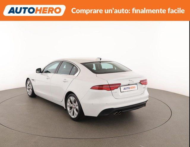 JAGUAR XE 2.0 D CV aut. SE