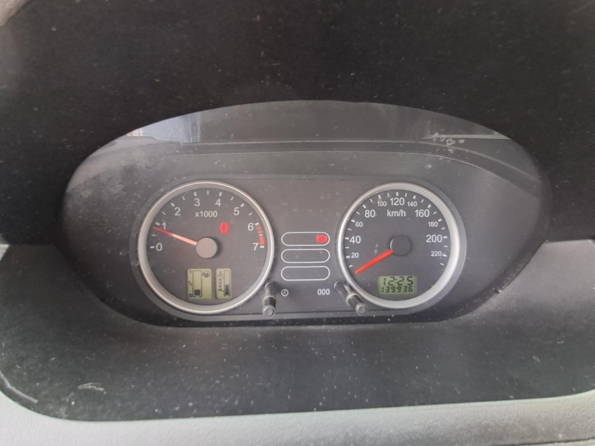FORD - Fiesta - 1.2i 16V 5 porte Ambiente