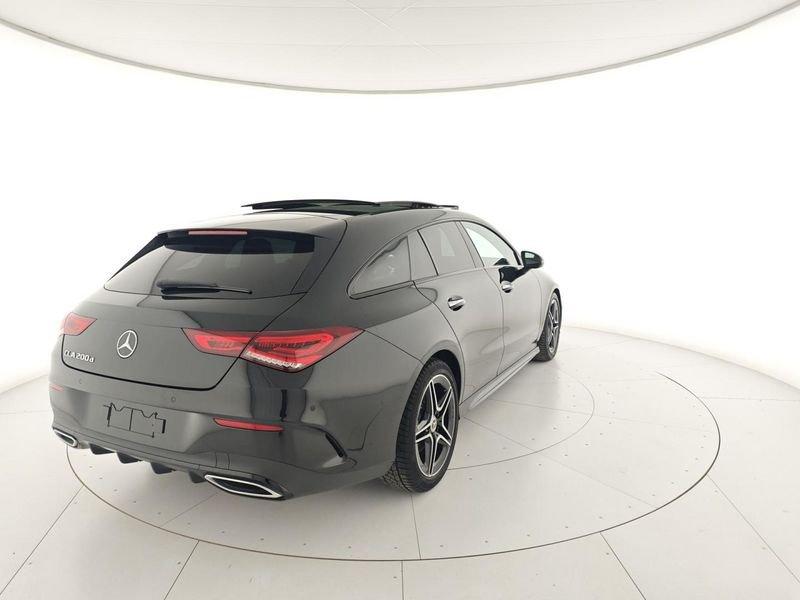 Mercedes-Benz CLA 200 d Automatic Shooting Brake Premium