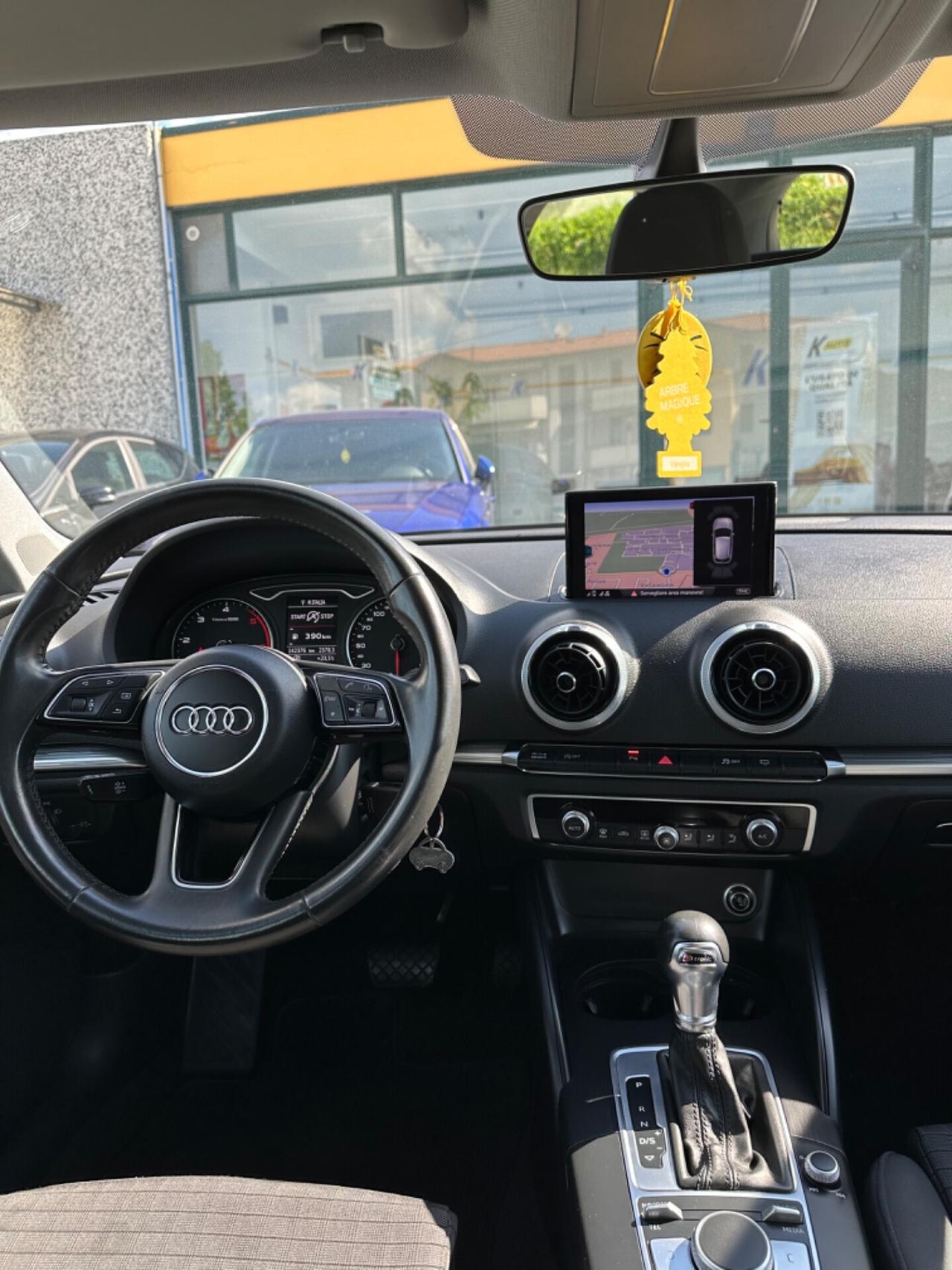 Audi A3 1.6 TDI Cambio Automatico