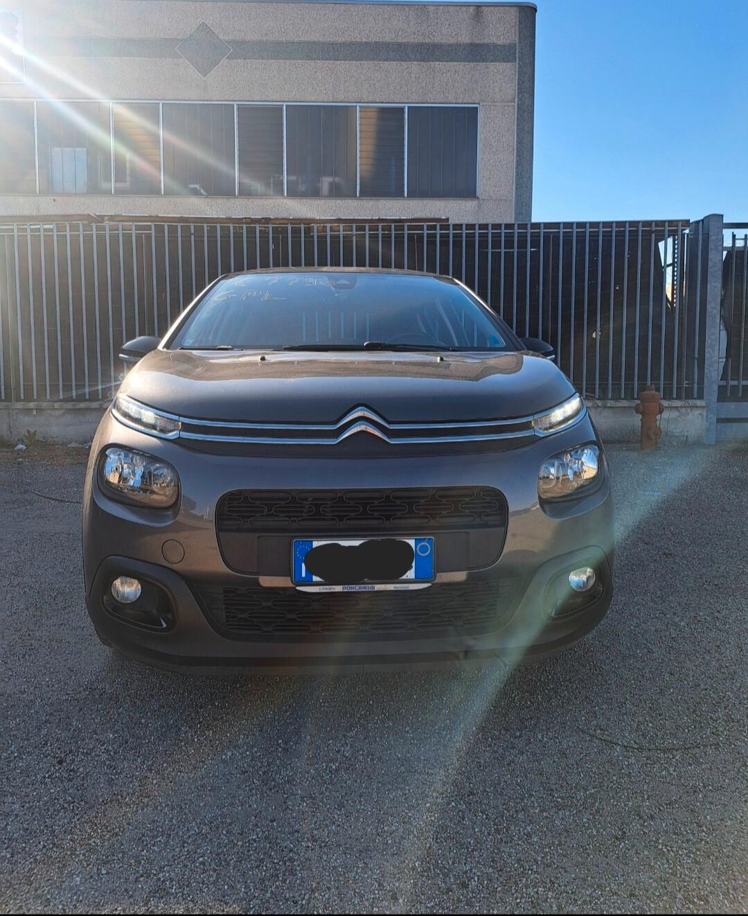 Citroen C3 PureTech 82 GPL Shine