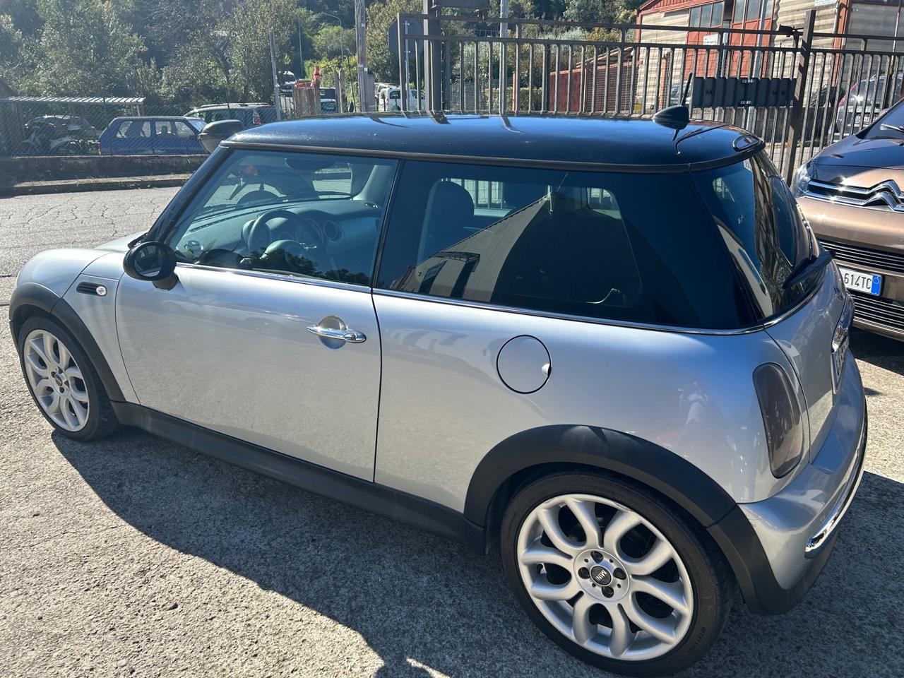 Mini 1.4 tdi One D de luxe