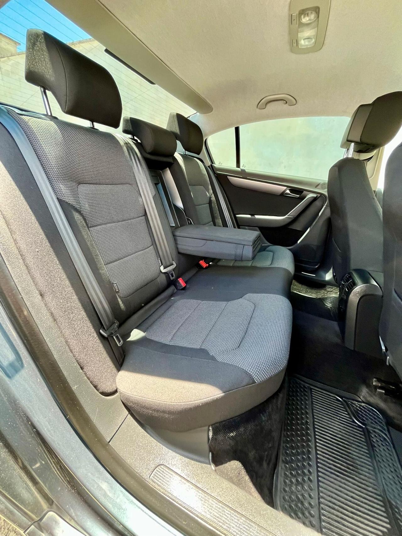 Volkswagen Passat Var. Bs. 2.0 TDI Comfortline BMT