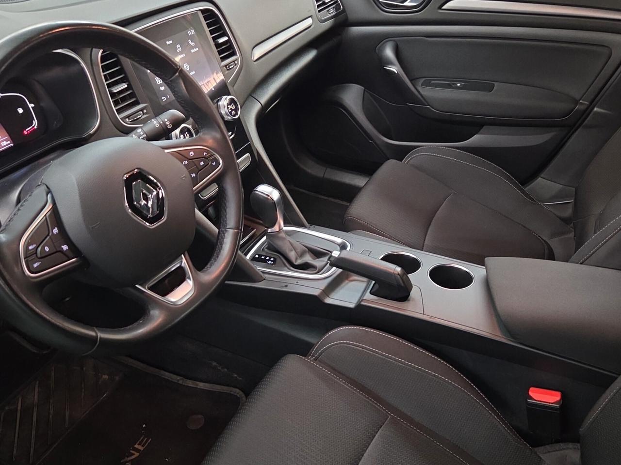 (AUTOCARRO N1) Mégane Sporter Blue dCi 115 CV EDC Business