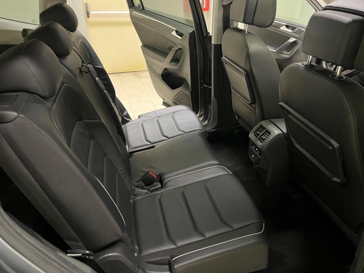 Volkswagen Tiguan Allspace 2.0 TDI 4x4 *tetto panoramico