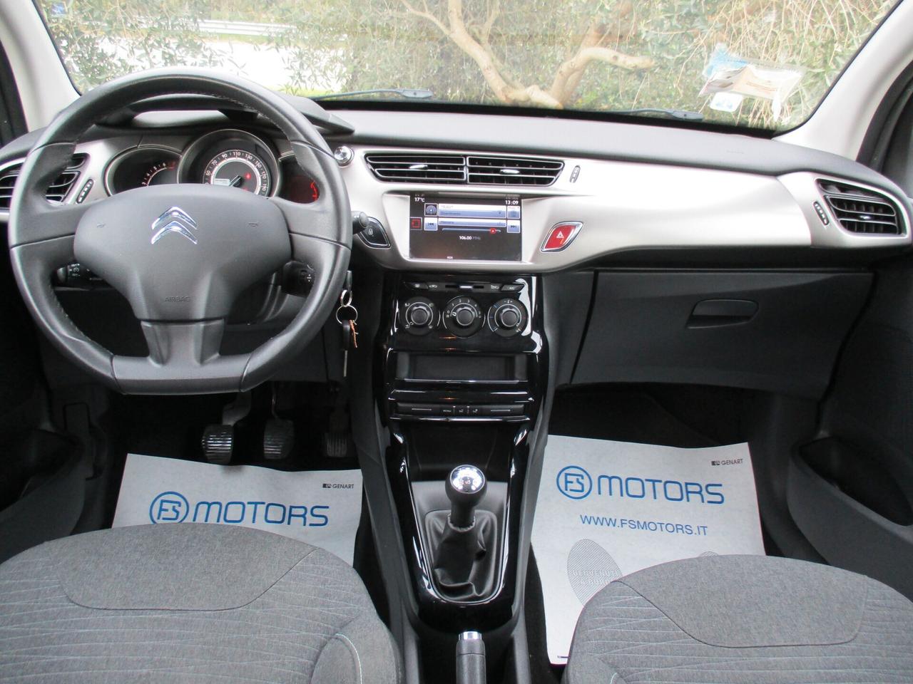 Citroen C3 PURETECH 82 EXCLUSIVE